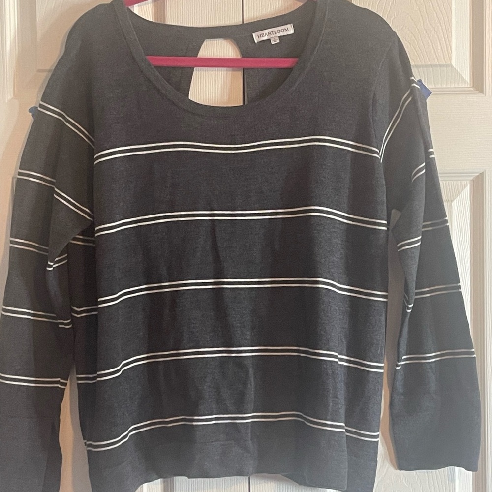 Heart loom large sweater